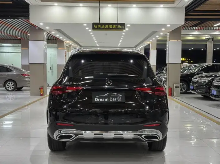 Mercedes-Benz GLC 2023 Model GLC 300 L 4MATIC Dynamic Model 5 seat – фото 5