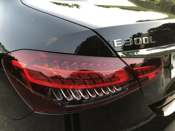 Mercedes-Benz E-Class 2022 Model Facelift II E 300 L Fashion Model sedan – фото 9