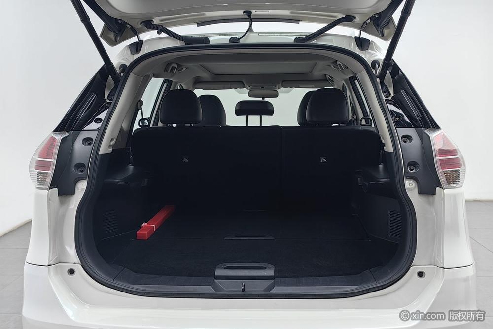 Nissan X-Trail 2014 2.5L CVT Luxury 4WD – фото 23