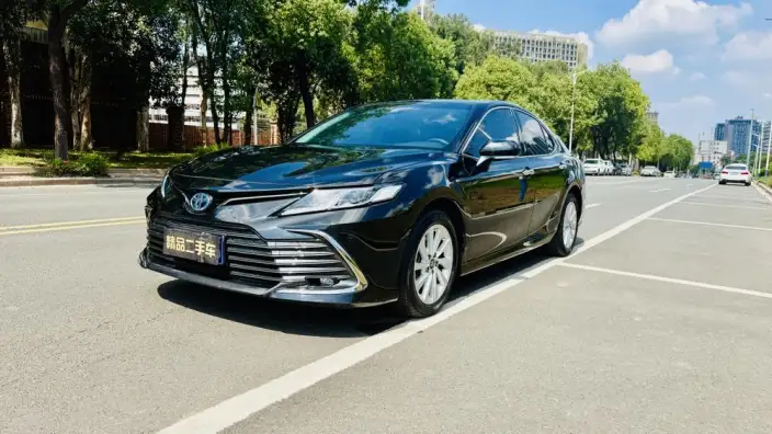 Toyota Camry 2021 Model Hybrid 2.5HGVP Leading version – фото 1