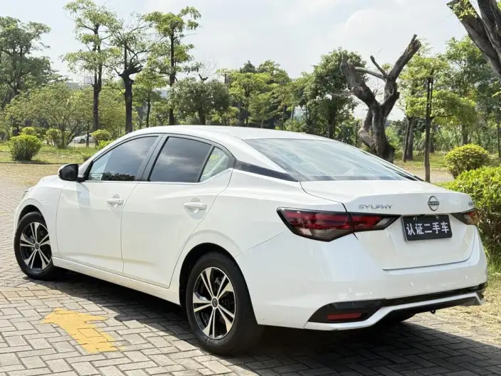 Nissan Sylphy 2023 Model 1.6L CVT Yuexiang Edition – фото 5