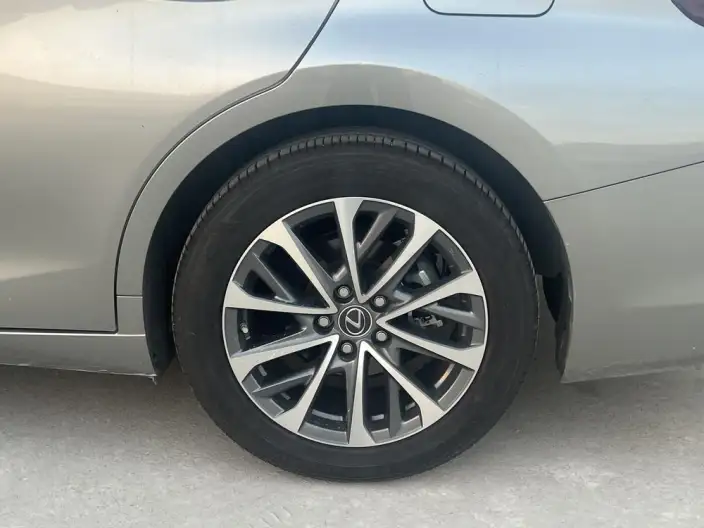 Lexus ES 2022 Model 300h Superior Edition – фото 6