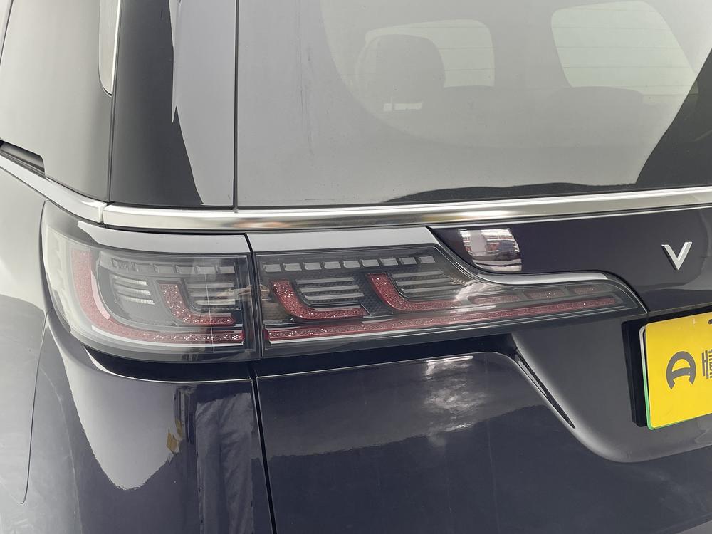 VOYAH Dreamer PHEV 2022 Low-Carbon Dream – фото 13