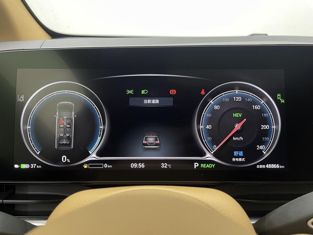 VOYAH Dreamer PHEV 2022 Low-Carbon Dream – фото 15