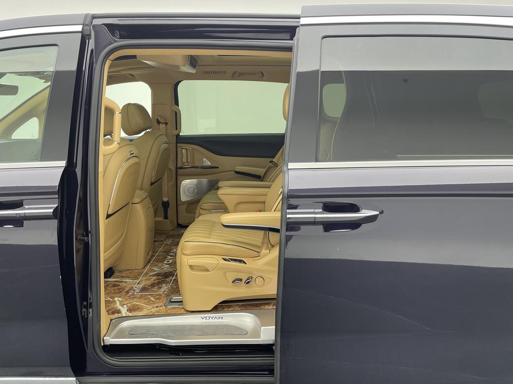 VOYAH Dreamer PHEV 2022 Low-Carbon Dream – фото 18