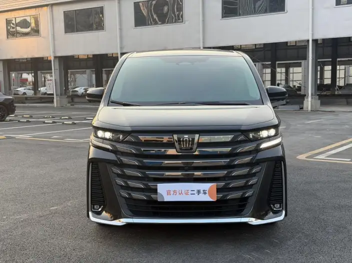 Vellfire 2023 Model Toyota Crown 2.5L Intelligent Hybrid 4WD Supreme Edition – фото 2