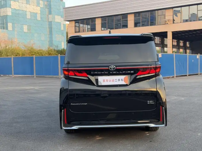 Vellfire 2023 Model Toyota Crown 2.5L Intelligent Hybrid 4WD Supreme Edition – фото 5