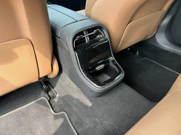 Mercedes-Benz E-Class 2024 Model E 260 L sedan – фото 10