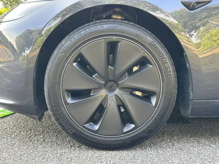 Model 3 2025 Model Rear-wheel drive version – фото 9