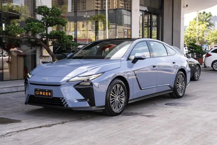 Lexus ES 2026 Model 300h