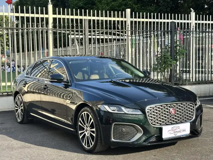 Jaguar XFL 2022 Model 2.0T P250 2WD Exclusive Deluxe Edition