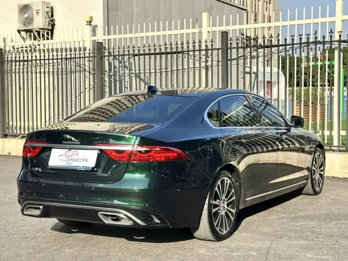 Jaguar XFL 2022 Model 2.0T P250 2WD Exclusive Deluxe Edition – фото 6