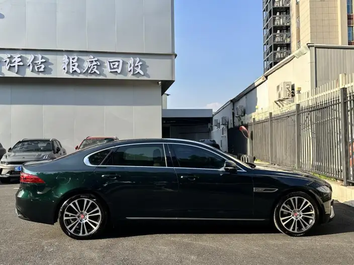 Jaguar XFL 2022 Model 2.0T P250 2WD Exclusive Deluxe Edition – фото 7