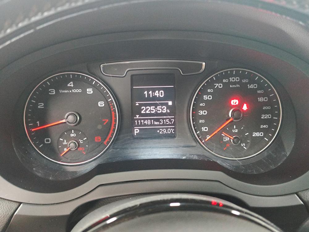 Audi Q3 2018 30th Anniversary 30 TFSI Style – фото 15