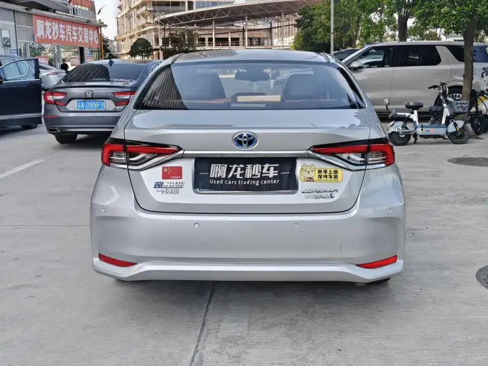 Toyota Corolla 2021 Model Hybrid 1.8L E-CVT Elite Edition – фото 4