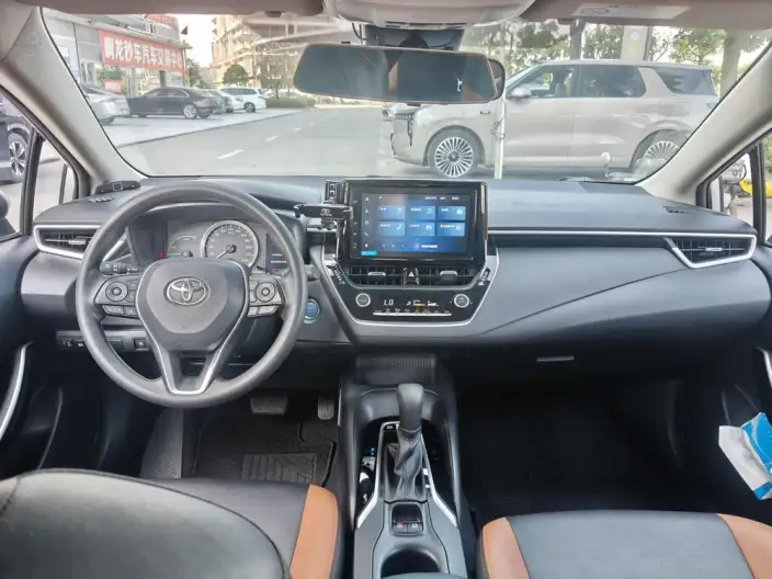 Toyota Corolla 2021 Model Hybrid 1.8L E-CVT Elite Edition – фото 6
