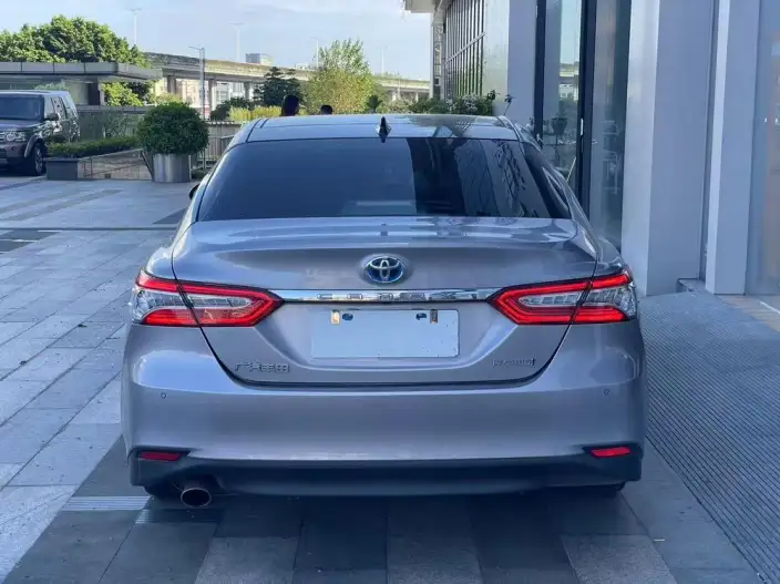 Toyota Camry 2021 Model Hybrid 2.5HG Deluxe Edition – фото 9