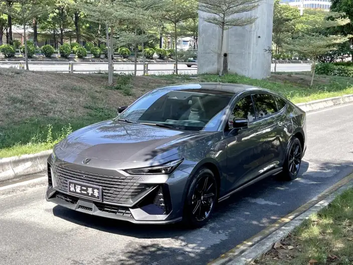 Changan UNI-V 2023 Model 1.5T Exclusive Model