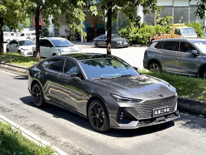 Changan UNI-V 2023 Model 1.5T Exclusive Model