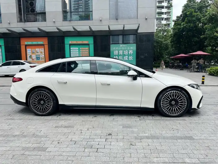 Mercedes-Benz EQS 2022 Model EQS 580 4MATIC – фото 8