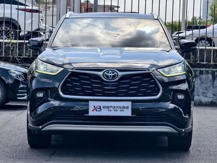 Toyota Highlander 2022 Model Hybrid 2.5L 4WD Supreme Edition 7 seat – фото 2