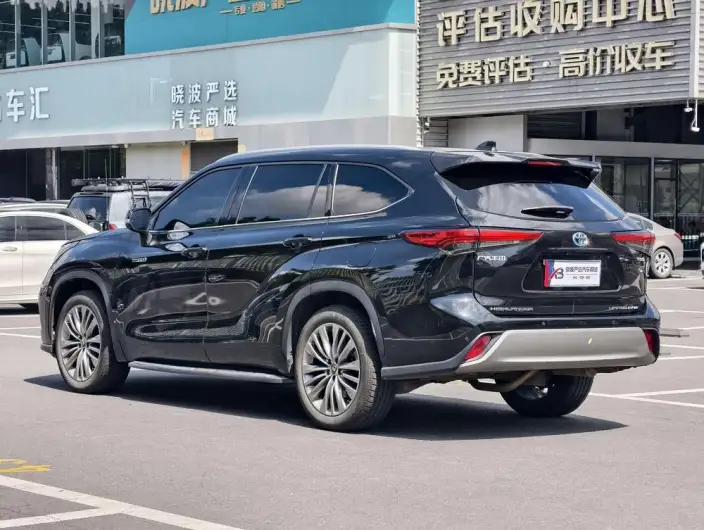 Toyota Highlander 2022 Model Hybrid 2.5L 4WD Supreme Edition 7 seat – фото 4