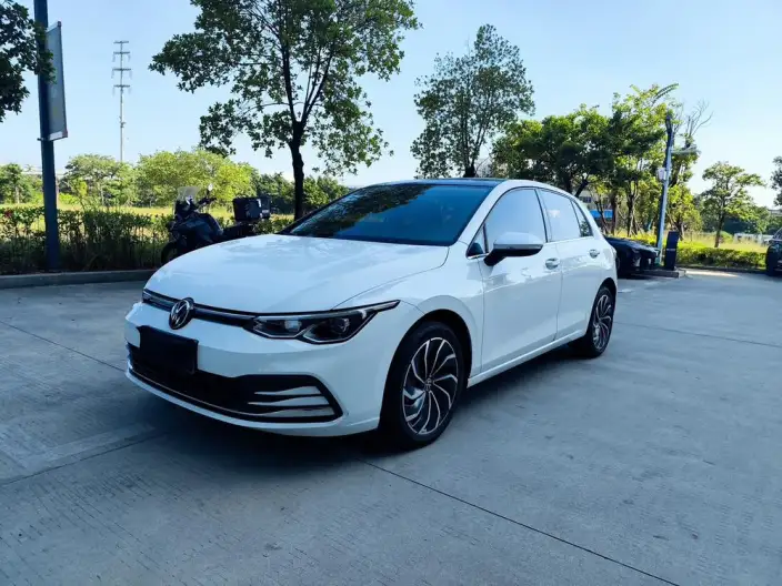 Volkswagen Golf 2023 Model Facelift 200TSI DSG Pro