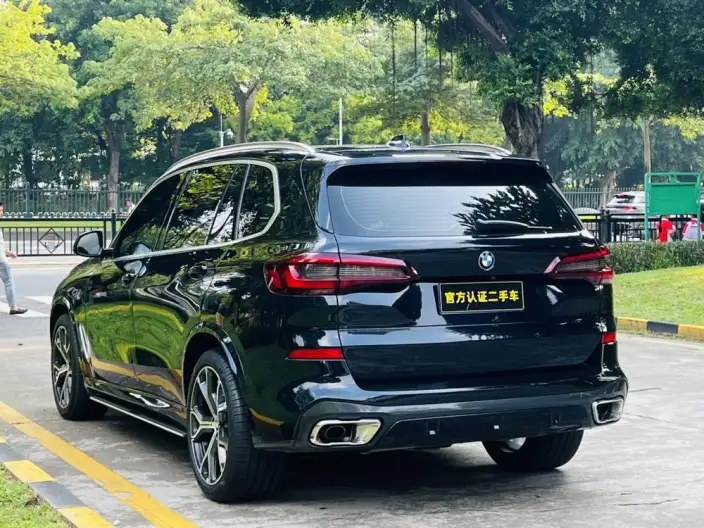 BMW X5 2022 Model xDrive 40Li M Sports Set