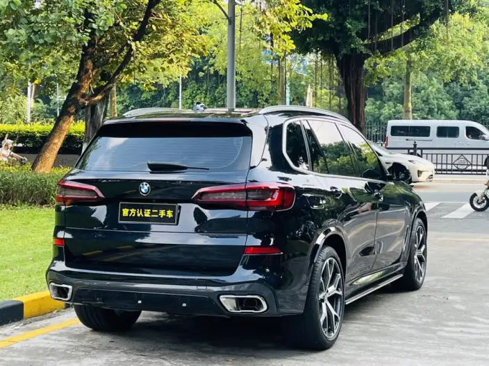 BMW X5 2022 Model xDrive 40Li M Sports Set – фото 6