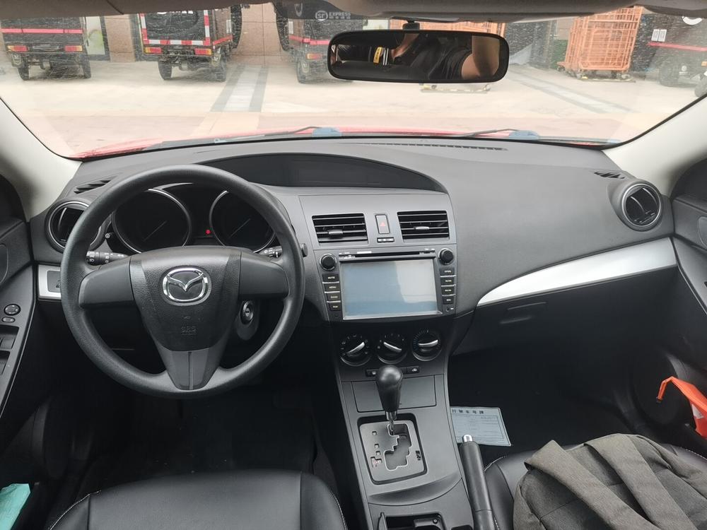 Mazda3 Xingcheng 2012 Hatchback 1.6L Automatic Elite – фото 5