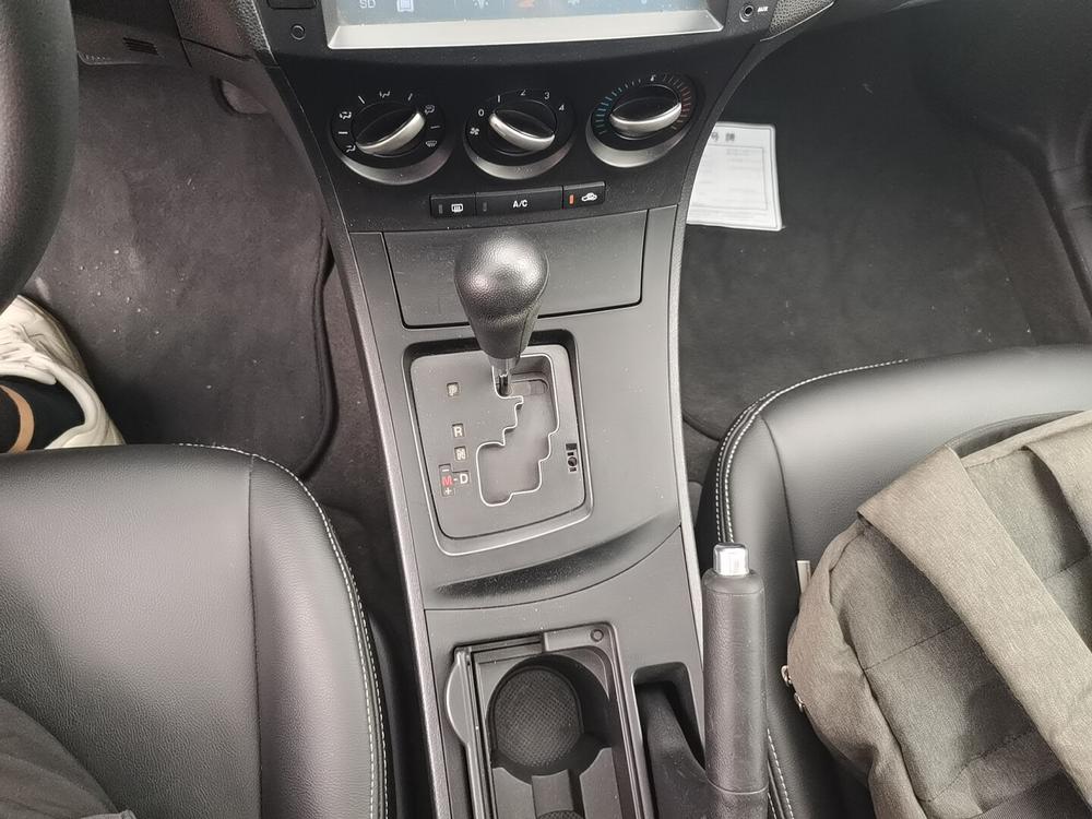 Mazda3 Xingcheng 2012 Hatchback 1.6L Automatic Elite – фото 9