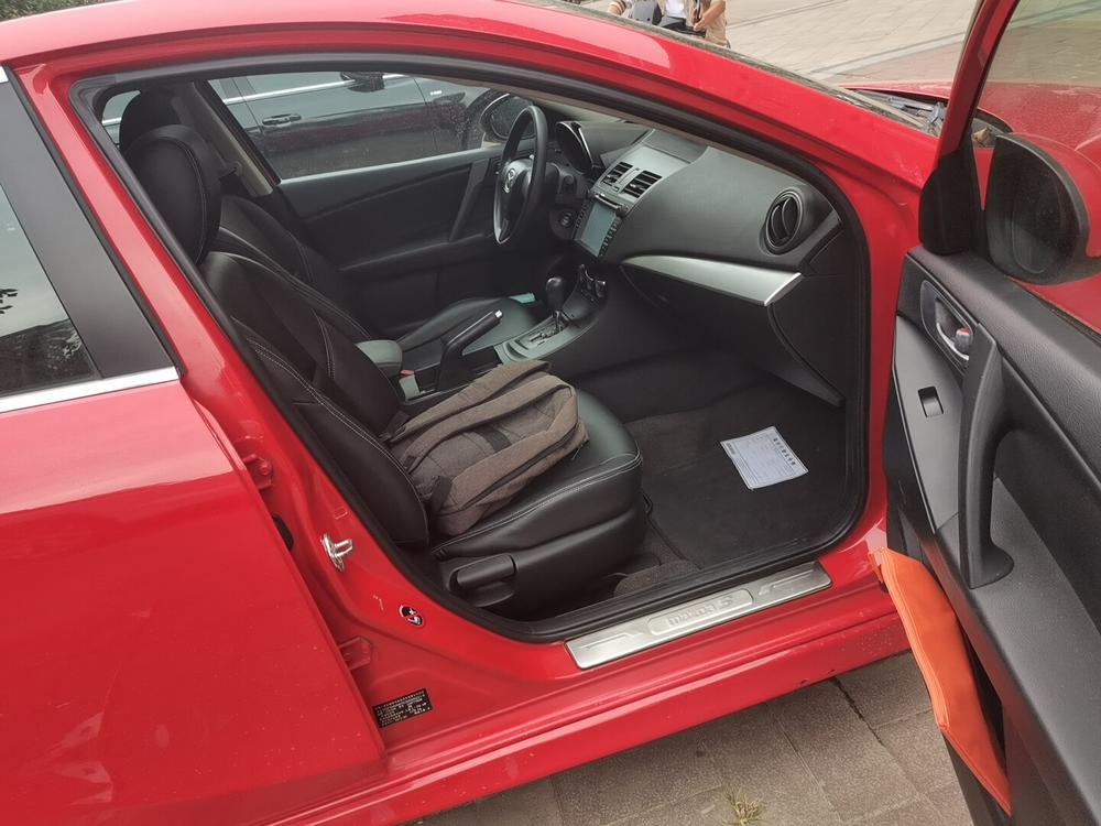 Mazda3 Xingcheng 2012 Hatchback 1.6L Automatic Elite – фото 11