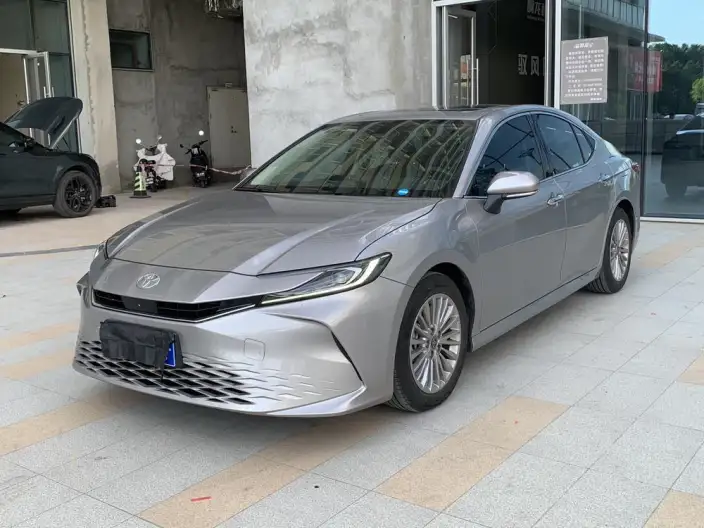 Toyota Camry 2026 Model 2.0GVP Deluxe Edition – фото 1