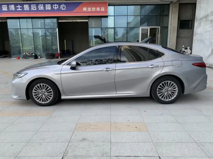 Toyota Camry 2026 Model 2.0GVP Deluxe Edition – фото 3