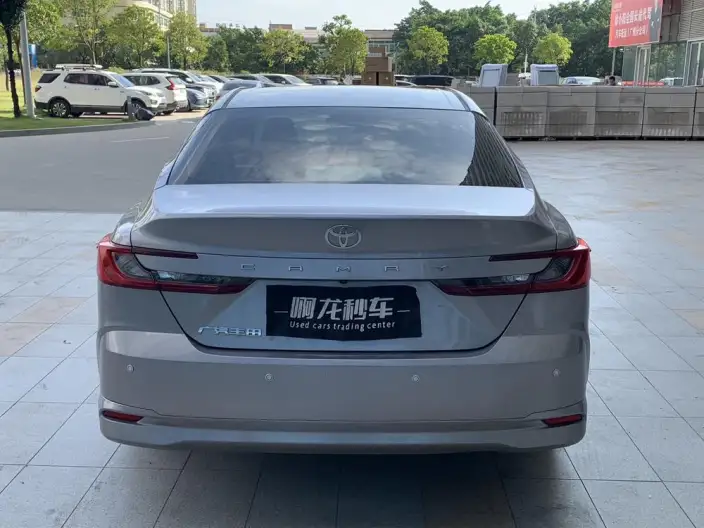 Toyota Camry 2026 Model 2.0GVP Deluxe Edition – фото 4