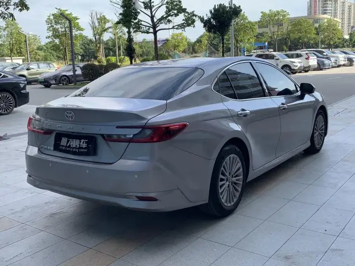 Toyota Camry 2026 Model 2.0GVP Deluxe Edition – фото 6