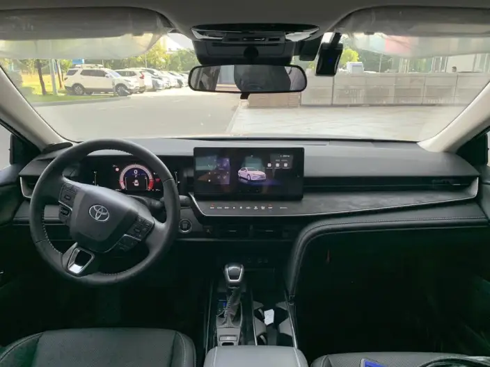 Toyota Camry 2026 Model 2.0GVP Deluxe Edition – фото 7