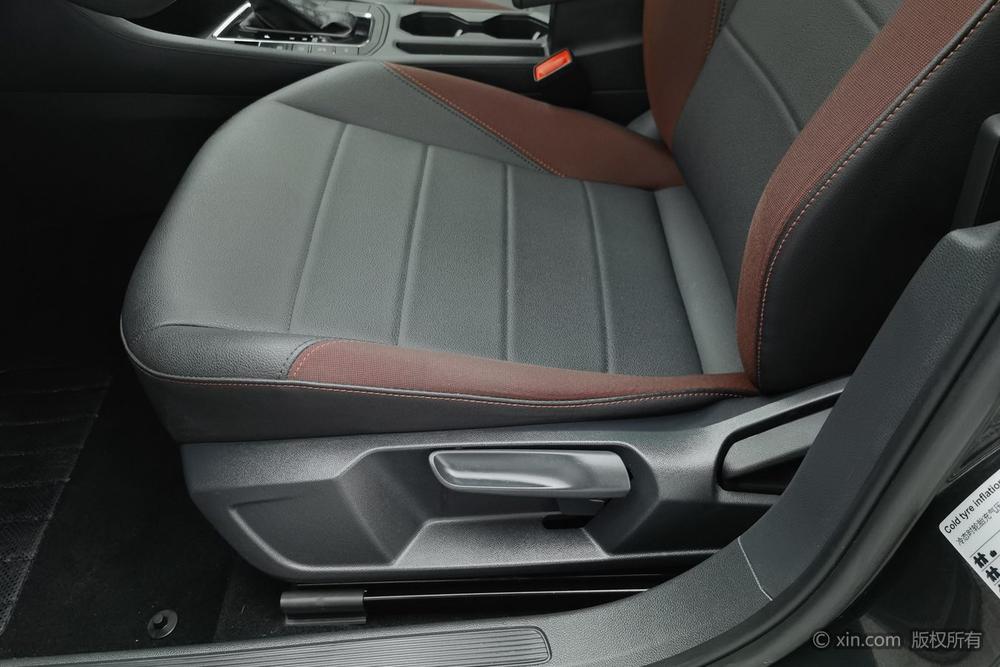 Volkswagen Bora 2021 280TSI DSG Elite Smart Enjoy Edition – фото 18