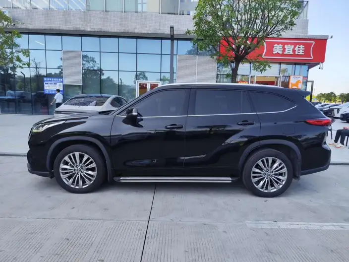 Toyota Highlander 2024 Model 380T 4WD Deluxe Edition 7 seat