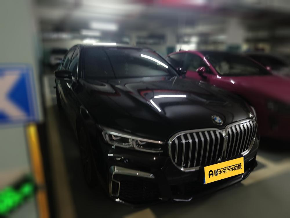 BMW 7 Series Модель 2019 года 740Li Leading M Sports Set