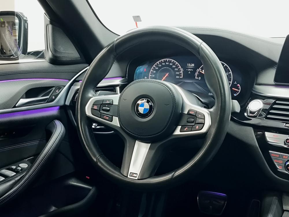 BMW 5 Series импорт Модель 2019 года комплектация 525i M Sports Set – фото 16