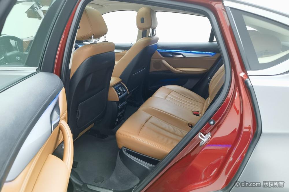 BMW X6 Модель 2018 года xDrive35i Leading – фото 19