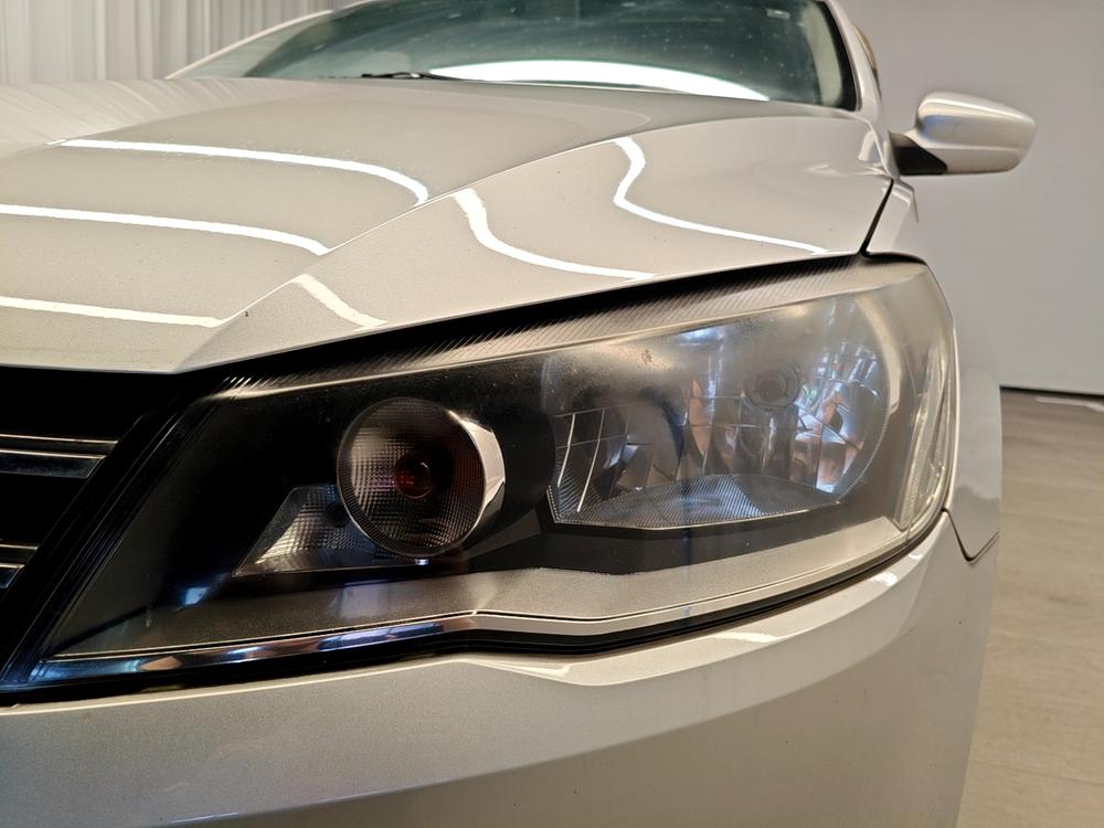 Volkswagen Jetta 2013 1.6L Manual Comfort – фото 12