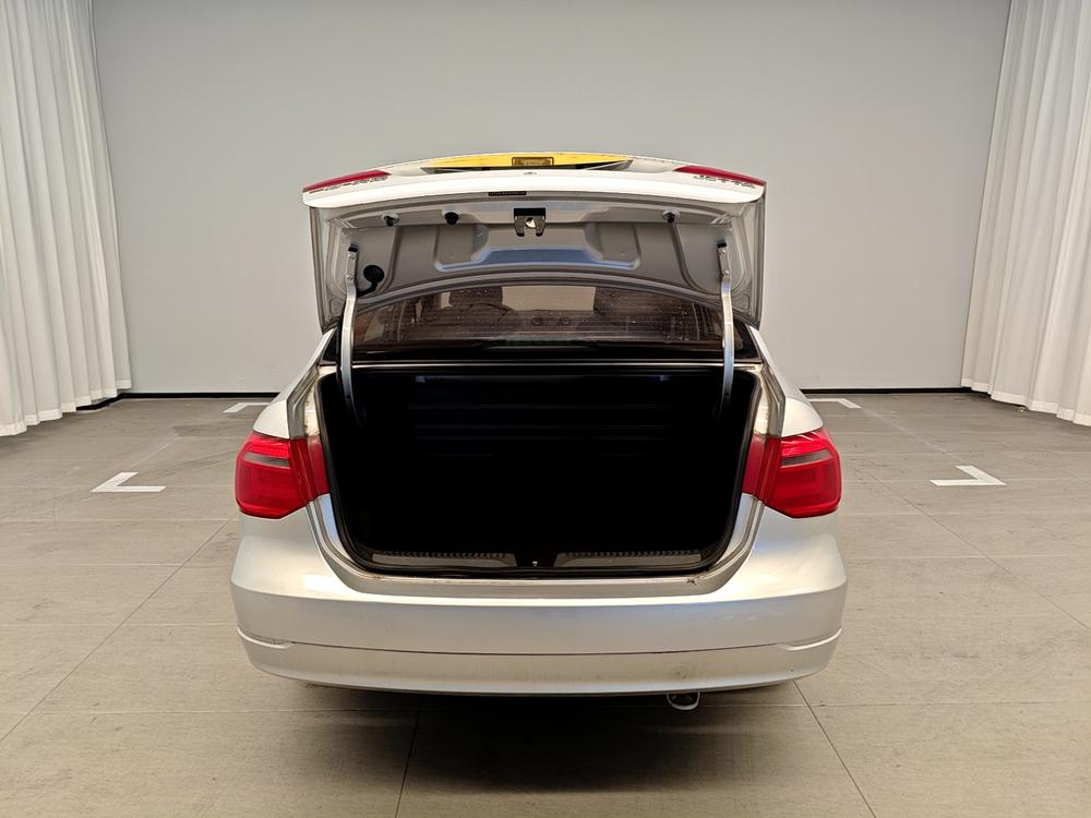 Volkswagen Jetta 2013 1.6L Manual Comfort – фото 20