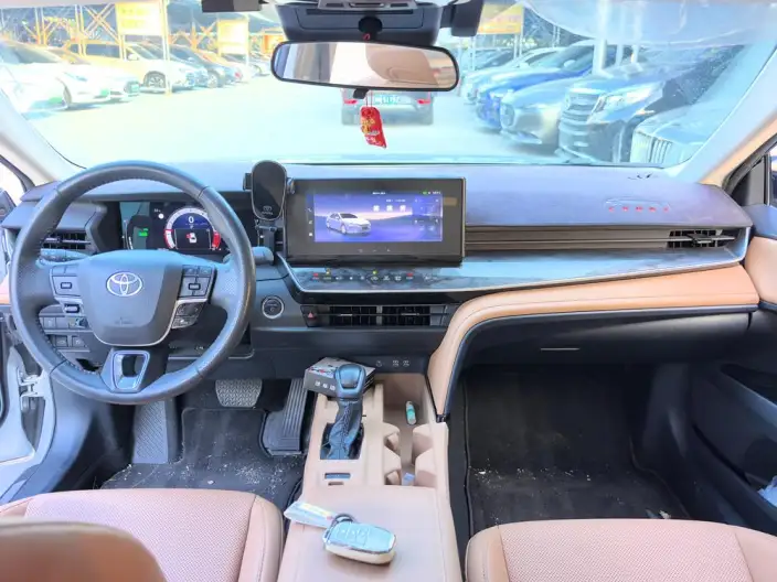 Toyota Camry 2024 Model Hybrid 2.0HGVP Deluxe Edition – фото 5