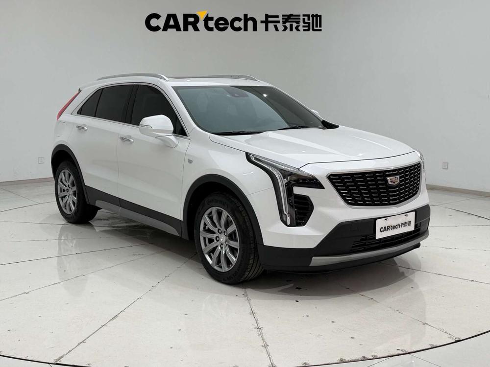 Cadillac XT4 2023 28T 2WD Premium – фото 3