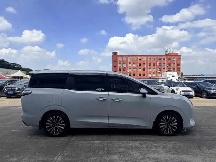 Xingguang 730 PHEV 2025 Model 125km Luxury Model – фото 8