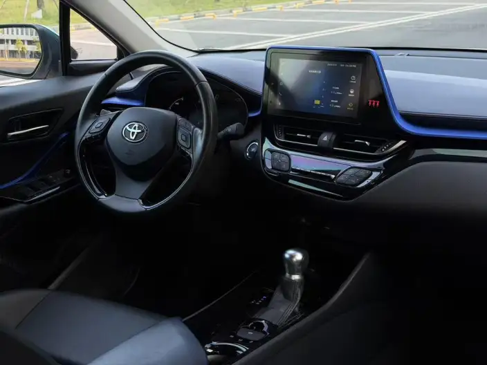 Toyota C-HR 2021 Model Hybrid 2.0L E-CVT Premium Edition – фото 8