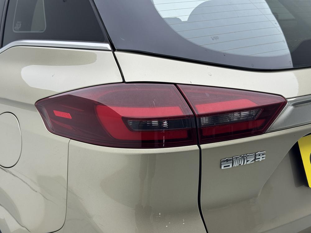 Geely Boyue 2018 1.8TD Automatic 2WD Smart Connect 4G – фото 13