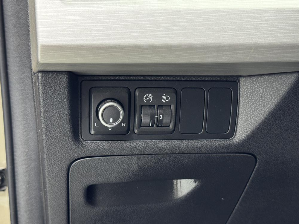 Geely Boyue 2018 1.8TD Automatic 2WD Smart Connect 4G – фото 19